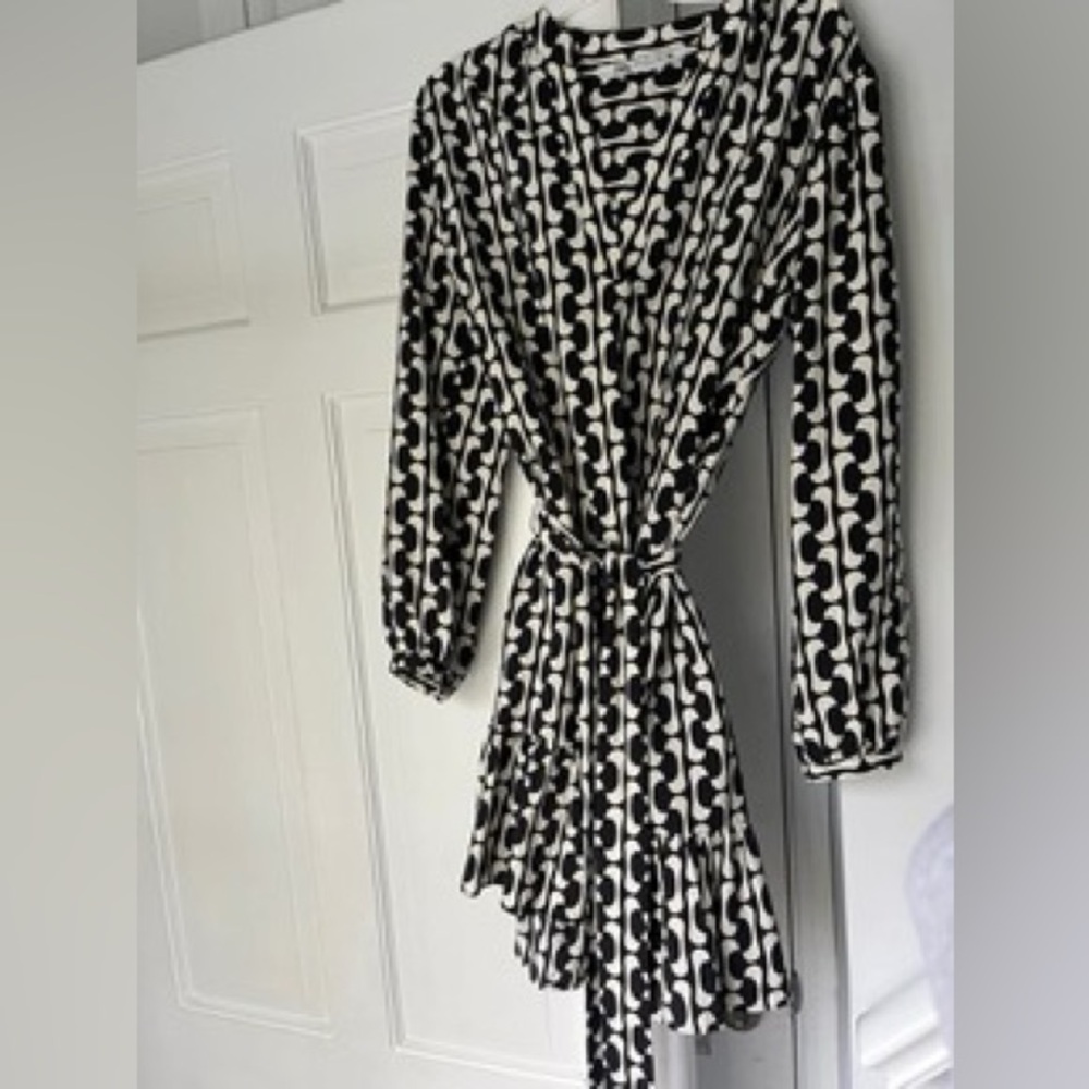 Zara long sleeve b&w shirt dress, size XS